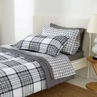Costco Berkshire, Set de Edredón Individual 8 Piezas oferta