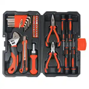 RadioShack Set de Herramientas RadioShack / Rojo con negro / 40 piezas oferta