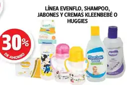 Farmacias Guadalajara Kleenbebé o Huggies línea evenflo, shampoo, jabones y cremas oferta