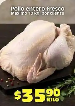 Soriana Híper Pollo entero fresco oferta