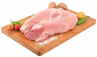 HEB Pierna de cerdo con hueso fresca oferta