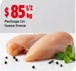 Bodega Aurrerá Pechuga sin hueso fresca oferta