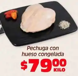 Soriana Híper Pechuga con hueso congelada oferta