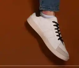 Woolworth Tenis oferta