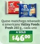 Soriana Híper Valley foods - queso manchego rebanado o americano oferta