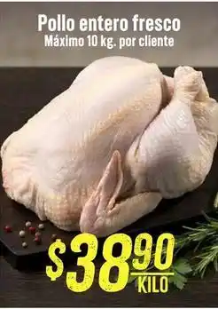 Soriana Híper Pollo entero fresco oferta