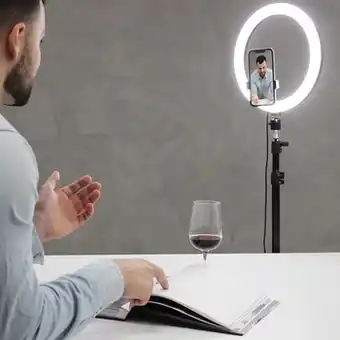 Cygnett V-Pro Aro de Luz 12" con Soporte para Celular