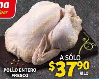 Soriana Híper Pollo Entero Fresco oferta