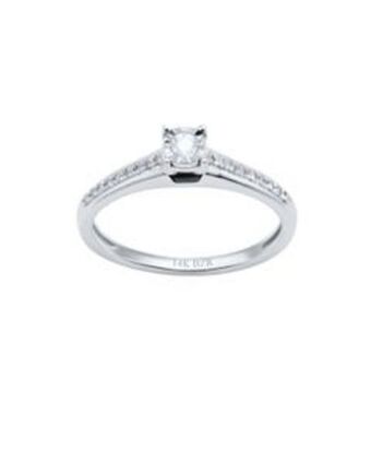 Joyerías Bizzarro Anillo de compromiso de oro blanco 14k con 15 puntos de diamante oferta
