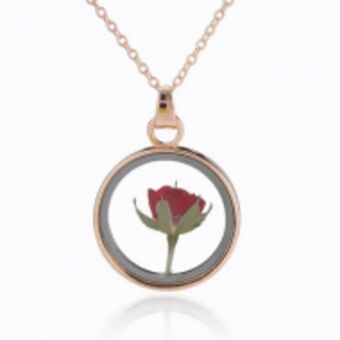 Collar de flores secas de rosa natural