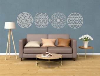 Set de 4 figuras decorativas para pared geometría plata