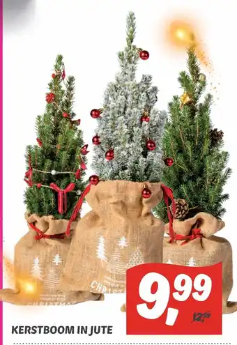 Dekamarkt Kerstboom in jute aanbieding