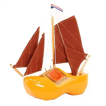 Blokker Decoratie zeilboot klomp met rode masten 20 cm - beeldjes aanbieding