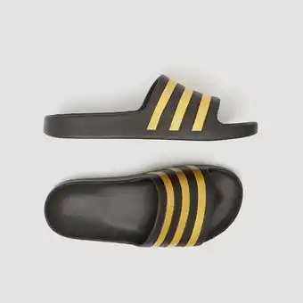 Adidas adidas adilette aqua slippers zwart goud dames aanbieding bij Perry Sport