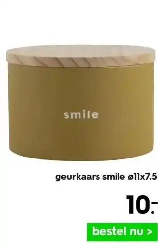 HEMA Geurkaars smile ø11x7.5 aanbieding