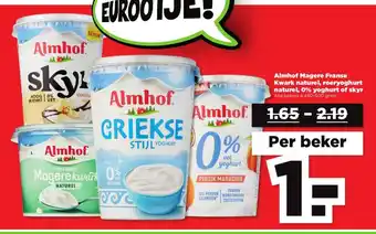 PLUS Almhof magere franse kwark naturel 0% yoghut per beker aanbieding