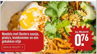 ALDI Noedels met Oosters sausje pinda's, komkommer en een gebakken eitje aanbieding