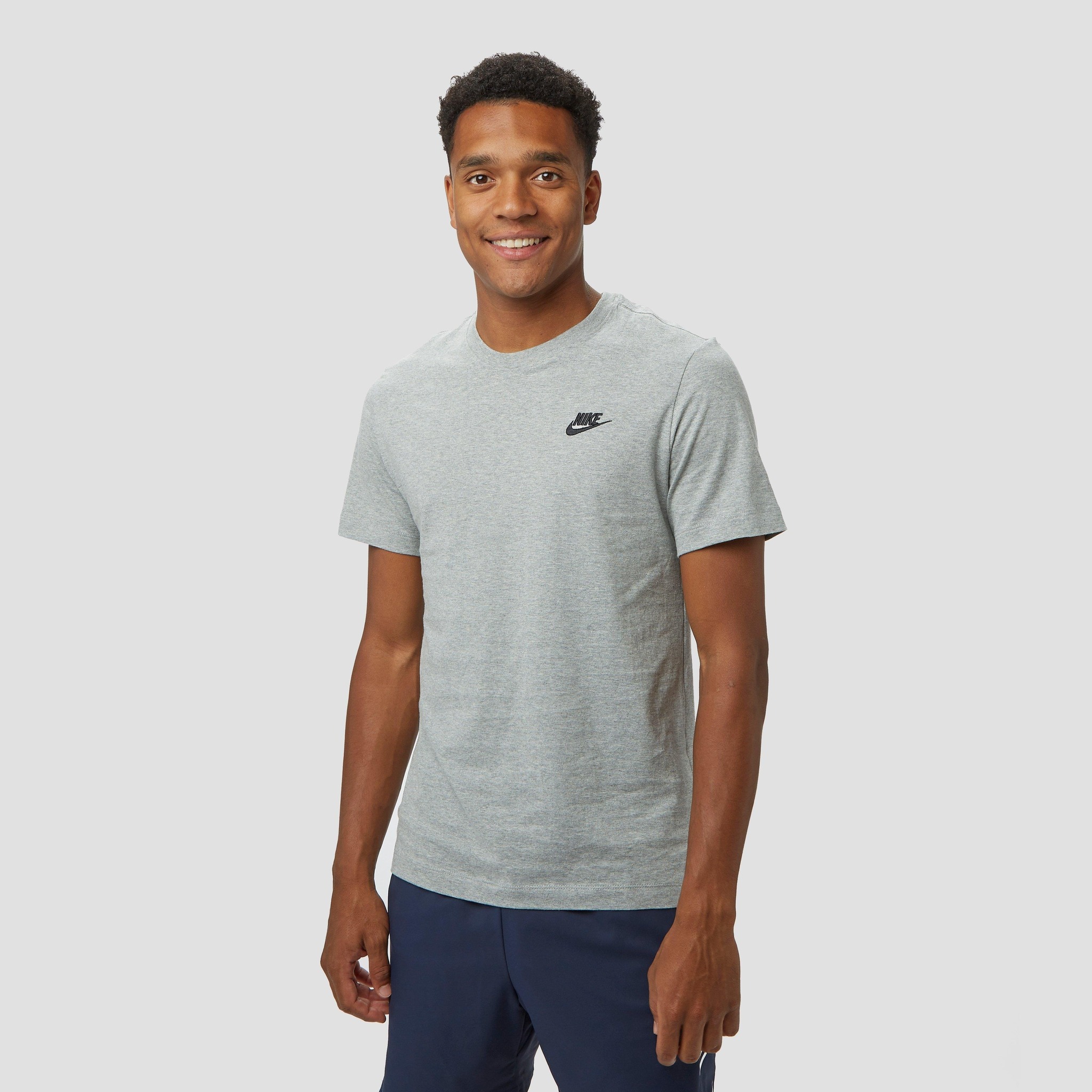 Perry Sport Nike nike sportswear club shirt grijs heren aanbieding