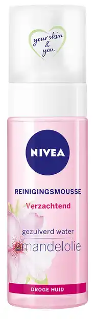 De Online Drogist Nivea essentials verzachtende reinigingsmousse 150ml aanbieding