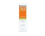 De Online Drogist Biodermal zonnefluïde gezicht - matterend spf50+ 40ml aanbieding