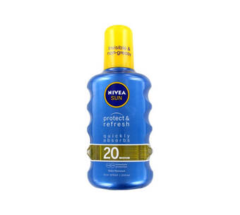 Voordeeldrogisterij Nivea zonnebrandspray protect & refresh spf20 - 200 ml aanbieding