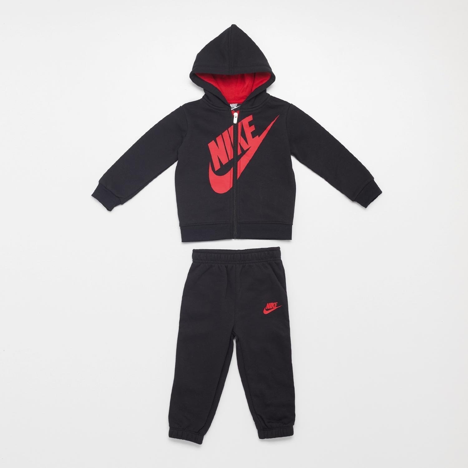 Nike joggingpak zwart kinderen aanbieding bij Perry Sport