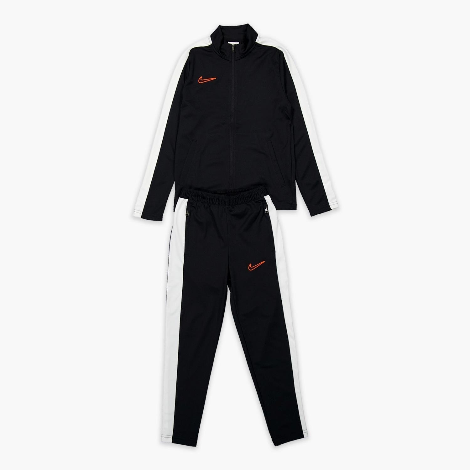 Nike joggingpak zwart/wit kinderen aanbieding bij Perry Sport