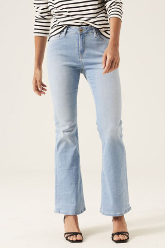 Jeans Centre Garcia celia 245 superslim flared light used aanbieding