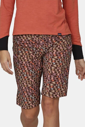 Bever Patagonia w's dirt roamer bike shorts paars aanbieding