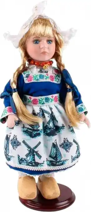 Schiphol Doll in traditional clothing aanbieding