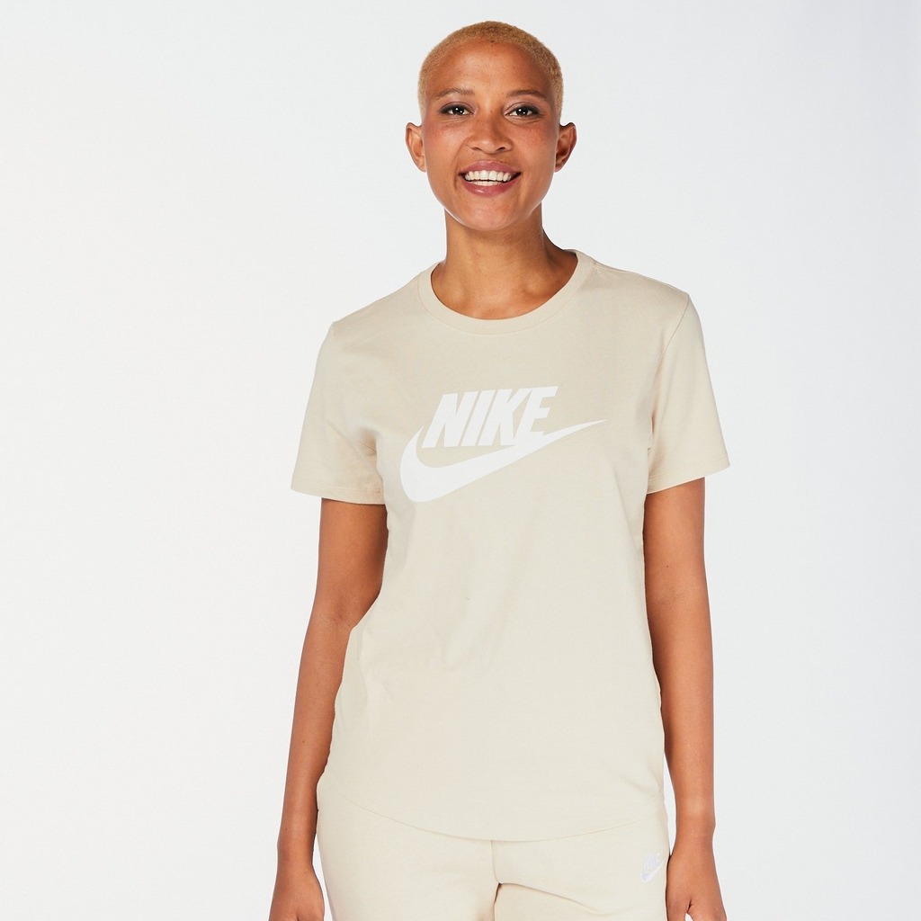 Perry Sport Nike nike club logo shirt bruin dames aanbieding