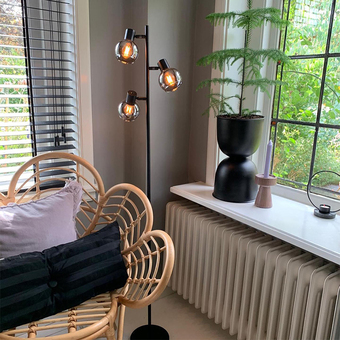 Lampenlicht.nl Smart vloerlamp zwart met smoke glas incl. 3 wifi p45 - vidro aanbieding