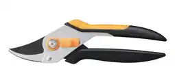 Welkoop Fiskars solid bypass p331 metalen - snoeischaar aanbieding