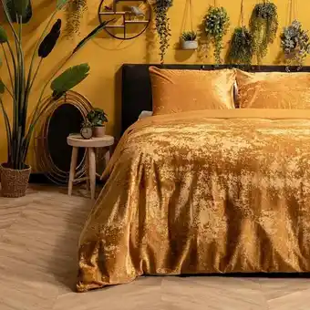 Dekbed-Discounter Manilla dekbedovertrek crushed velvet golden spice dekbedovertrek - tweepersoons (200x220 cm) - goud microvezel - dessin: eff aanbieding