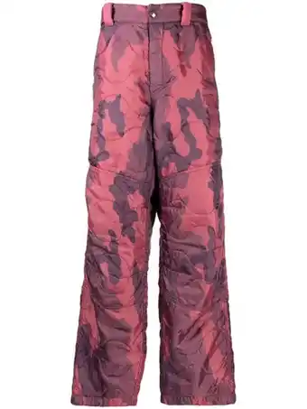 Farfetch Oamc broek met camouflageprint - paars aanbieding