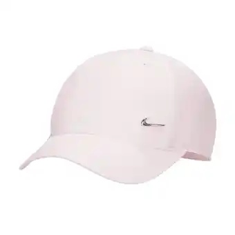 Nike Nike dri-fit club ongestructureerde pet met metalen swoosh voor kids - roze aanbieding