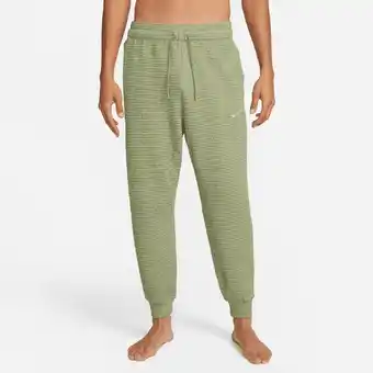 Nike Nike yoga dri-fit herenbroek - groen aanbieding