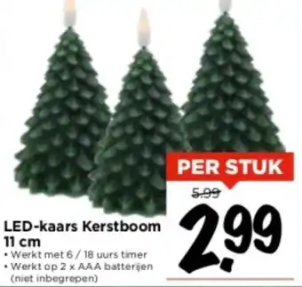 Vomar Voordeelmarkt LED-kaars Kerstboom 11 cm aanbieding