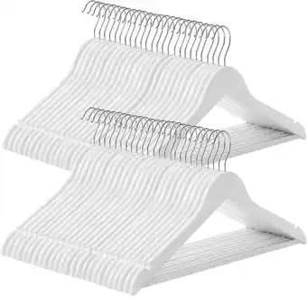 Amazon Songmics kleerhangers van hout, set van 50 massief hout, inkepingen op de schouders, antislip broekbrug, 360° draaibare haak, aanbieding