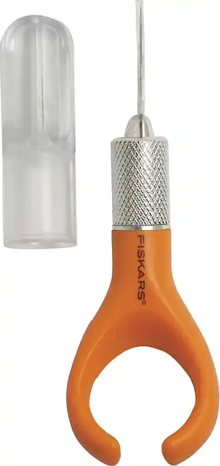 Bol.com Fiskars Fingertip Knutselmes - Oranje aanbieding