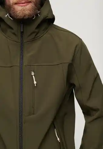 Bol.com Superdry HOODED SOFT SHELL TREKKER JKT Heren Jas - Groen - Maat XL aanbieding