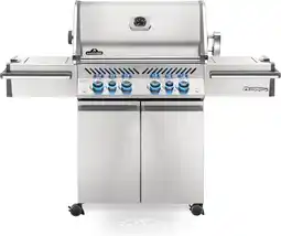Intratuin Napoleon gasbarbecue met achter- en zijbrander Prestige 169 x 64 x 132 cm aanbieding