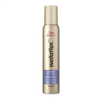 De Online Drogist Wella Flex Mousse 2 Days Volume 4 Extra Strong aanbieding