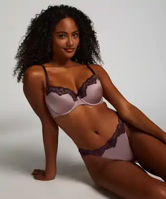 Hunkemoller Hunkemöller String Lace & Shine Paars aanbieding