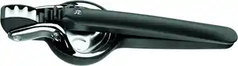 Amazon WMF Top Tools Citruspers 8 cm, handmatige citruspers, kunststof, hefboomsappers voor citroenen, limoenen, sinaasappel, druipp aanbieding