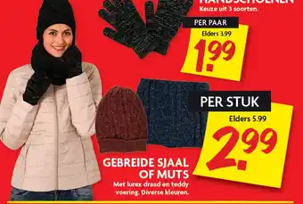 Dekamarkt GEBREIDE SJAAL OF MUTS aanbieding