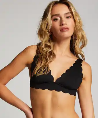 Hunkemoller Hunkemöller Triangel bikinitop Scallop Zwart aanbieding