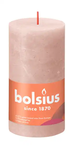 De Online Drogist Bolsius Rustiek Stompkaars Misty Pink 130/68 aanbieding