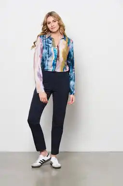 Wehkamp Co Woman blouse VAYEN MARBLE met all over print blauw/roze/paars aanbieding