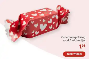 Bruna Cadeauverpakking rood/wit hartjes aanbieding